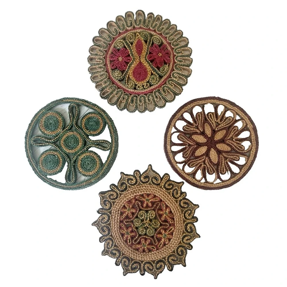 Vtg Colorful Straw Trivets Set of 4 Boho Kitchen Woven Raffia